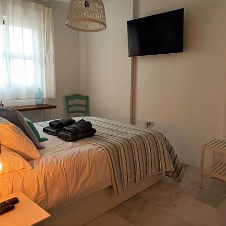 Villa Casa Lola Conil, Azotea Al Mar Y Parking Solo Familias O Parejas Conil De La Frontera Esterno foto