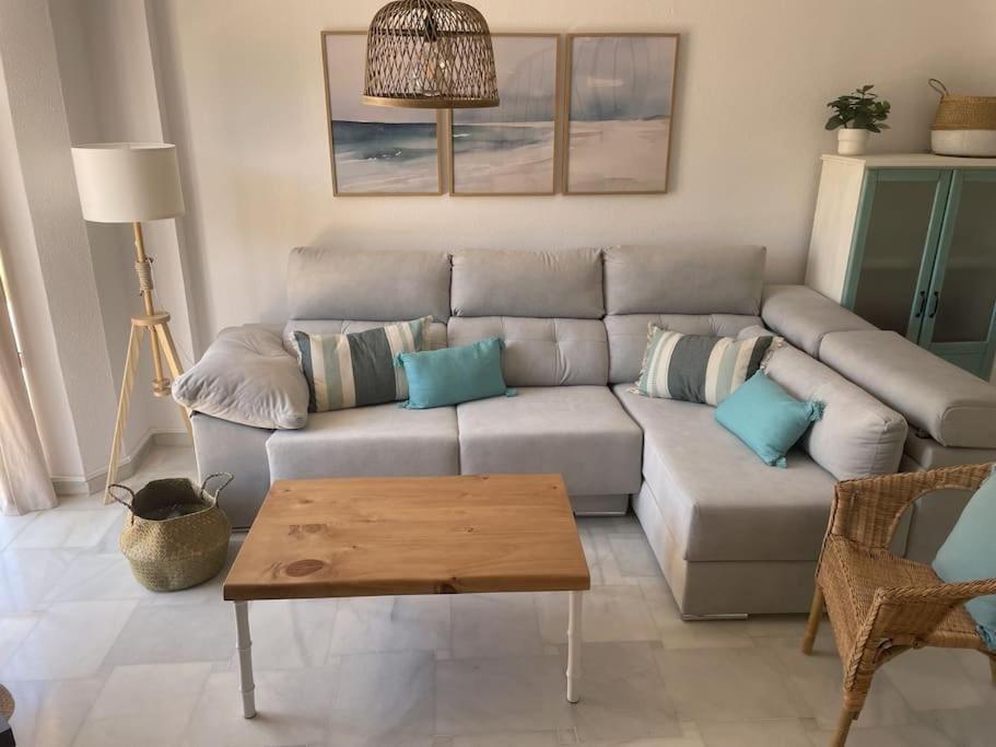 Villa Casa Lola Conil, Azotea Al Mar Y Parking Solo Familias O Parejas Conil De La Frontera Esterno foto